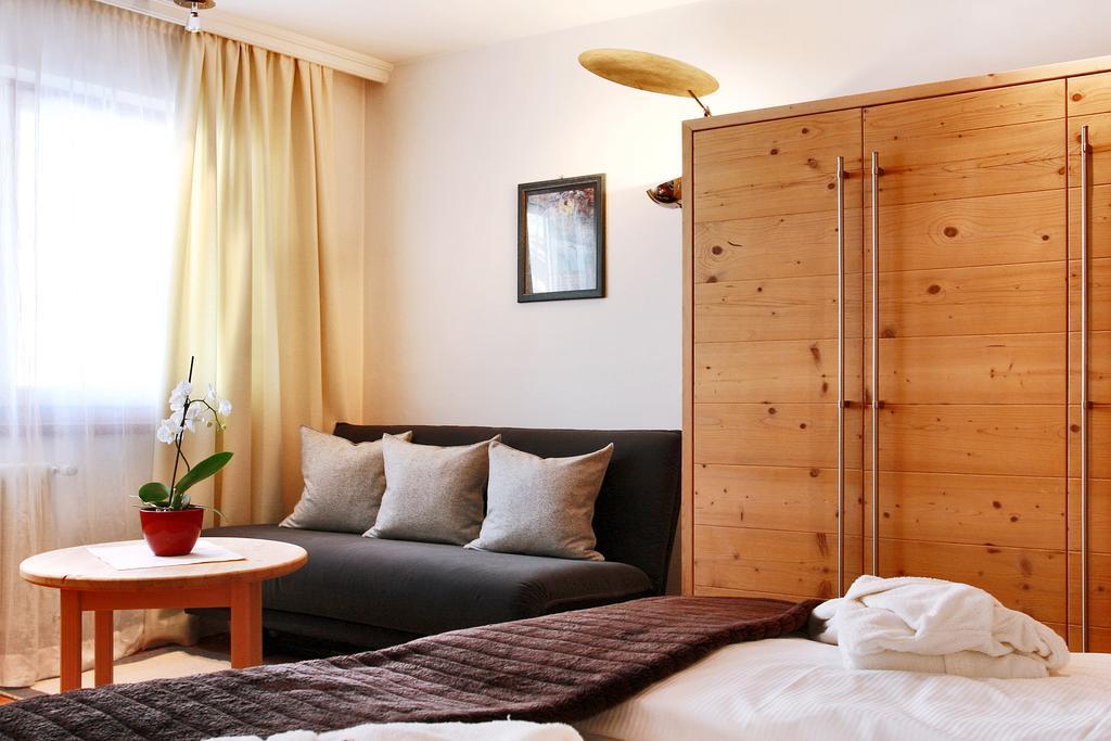 Hotel La Majun Ла-Вілла Екстер'єр фото